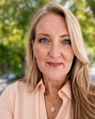Photo of Erica Carter, Pre-Licensed Professional, MS, CMHC, LPCC
