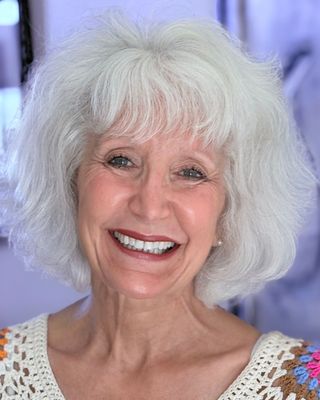 Photo of Kate McKinzie, Clinical Social Work/Therapist, LCSW