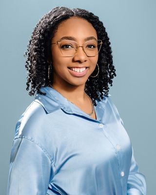 Photo of Alexandria Hall, Clinical Social Work/Therapist, LCSW