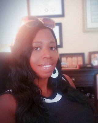 Photo of Shavonne R. Myers, Counselor in Myrtle Beach, SC