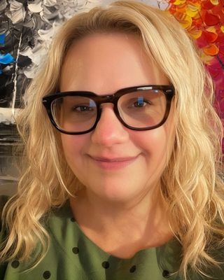 Photo of Elizabeth Johansson, Counselor, LCPC