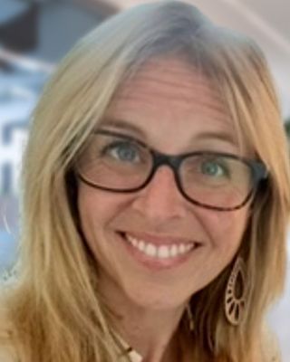 Photo of Brenda Drake, Clinical Social Work/Therapist, LICSW