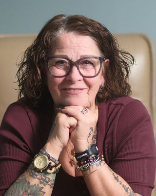 Photo of Janis Sinclair, Psychotherapist, PMCOSCA