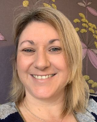 Photo of Amanda Hutchings, Counsellor, MNCPS Acc.