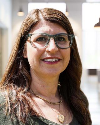 Photo of Alicia McGee, Clinical Social Work/Therapist
