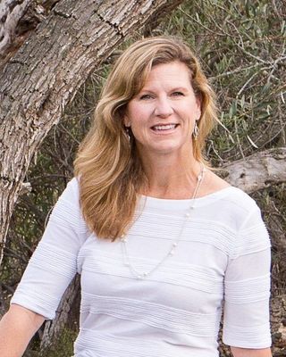 Photo of Darlene Sweetland, Psychologist, Ph.D.