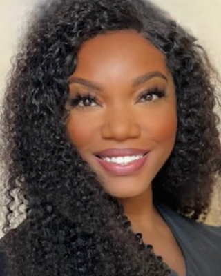 Photo of Maxine Fomunung, Psychiatric Nurse Practitioner, PMHNP, BC