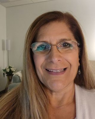 Photo of Shireen Aghdami, Licensed Professional Counselor, LPC, LISAC