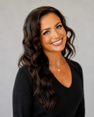 Photo of Olivia Farrell, Licensed Associate Counselor, Ed.M, LAC