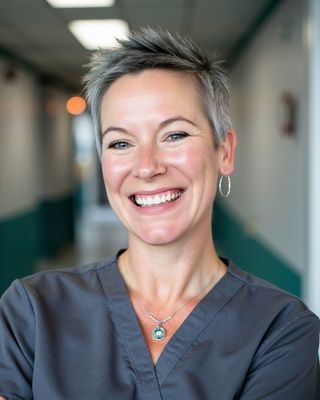 Photo of Holly Thomas, Psychiatric Nurse Practitioner, CNM, PMHNP