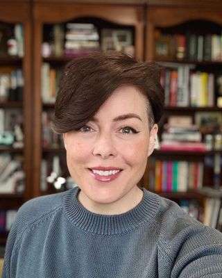 Photo of Lesli DuBose, Psychologist, PsyD