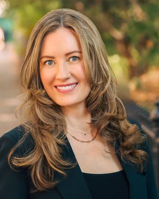 Photo of Caroline Geelan, Psychiatrist, DO