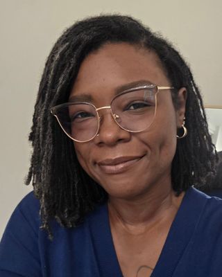Photo of Nicole Starks, Licensed Professional Clinical Counselor, LPCC
