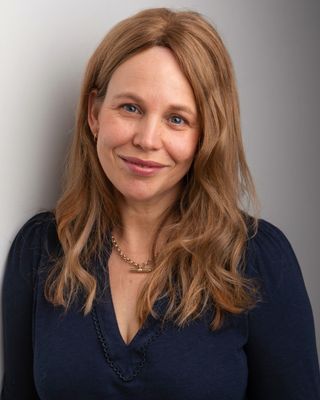 Photo of Rosahn Devonshire, Counsellor, MBACP