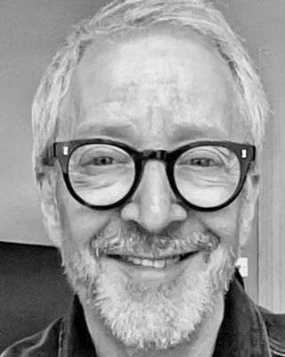 Photo of Simon Brooks, Psychotherapist, DCounsPsych, MBACP