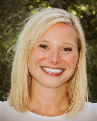 Photo of Amelia Winter, Creative Arts Therapist, LCAT, ATR-BC