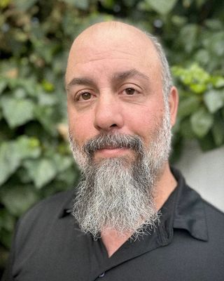 Photo of Andrew Robertson, Marriage & Family Therapist Associate, MMFT, AMFT