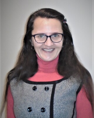 Photo of Dr Gabriela Jones, Counsellor