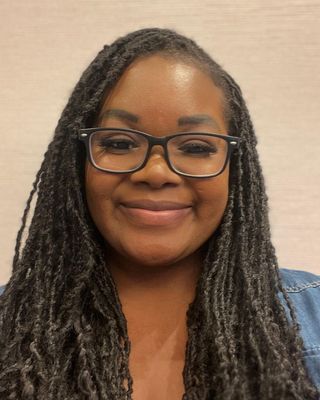 Photo of Dr. Tyneisha Douglas - Douglas Counseling, Coaching, & Consulting, LLC, Clinical Social Work/Therapist, LCSW
