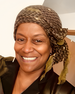 Photo of Iona Price-Feinstein, Clinical Social Work/Therapist, LICSW