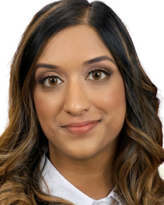 Photo of Fizza Abbas, Registered Social Worker, MSW, RSW