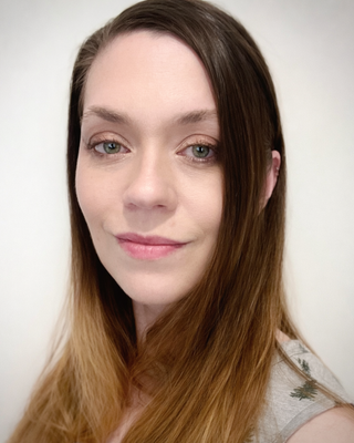 Photo of Jennifer Iversen, Psychiatric Nurse Practitioner, DNP, PMHNP