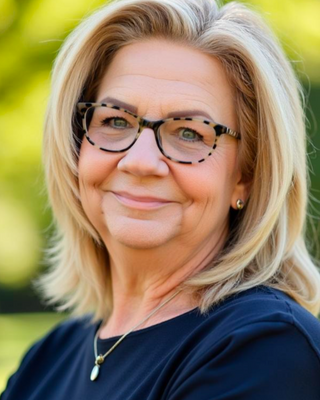 Photo of Pam Hyles, Clinical Social Work/Therapist, LMSW