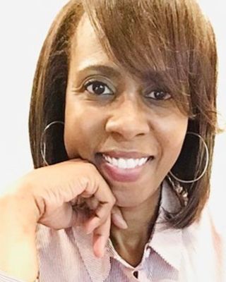 Photo of Lisa Cook, Licensed Professional Clinical Counselor
