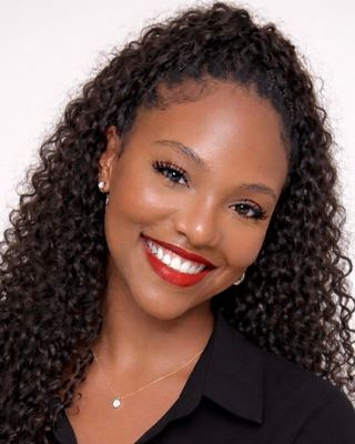 Photo of Takeisa Dixon, Clinical Social Work/Therapist, LCSW