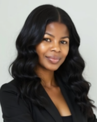 Photo of Vivian Henderson, Clinical Social Work/Therapist, LCSW-C