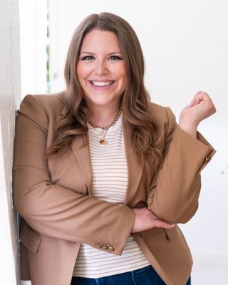 Photo of Alicia M Cruz, Marriage & Family Therapist, MS, LMFT