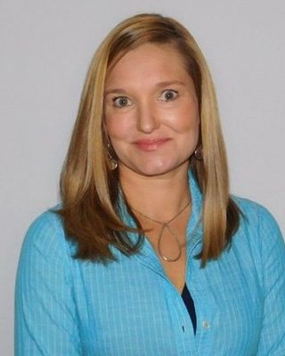 Photo of Lotte Bonneau, Clinical Social Work/Therapist, LISW-CP