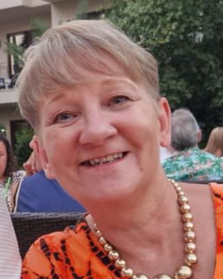 Photo of Kerry Morris, Counsellor, MBACP