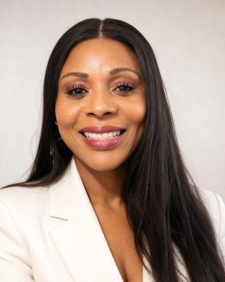 Photo of Dr. Odiri Akushe, Psychiatric Nurse Practitioner, DNP, PMHNPBC, FNP-C