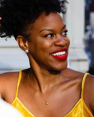 Photo of Khadijah Abdul-Mateen, Clinical Social Work/Therapist, MDiv, LMSW
