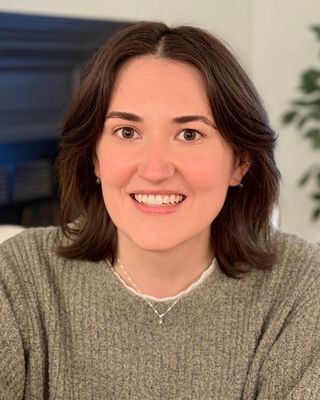 Photo of Emily Britton, Pre-Licensed Professional, M.A., CMHC