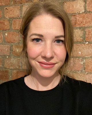 Photo of Natalia Parry-Vaughan, MSc, MBABCP, Psychotherapist