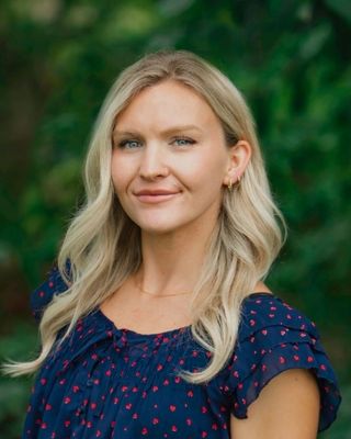 Photo of Madison Hamilton, Registered Psychotherapist (Qualifying), MA, BSc