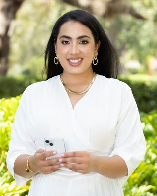 Photo of Stephany Villa, Pre-Licensed Professional