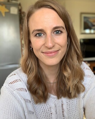 Photo of Meryn - Millennial Therapist, Counsellor in Cambridge, England
