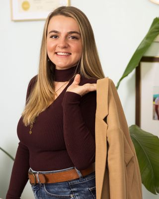 Photo of Alexandria L Jones Cst, Clinical Social Work/Therapist, MSW, LCSW, CST