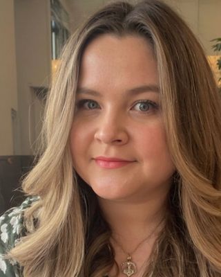 Photo of Hannah Louise Robinson, Counsellor, MNCPS Acc.