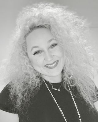 Photo of Jaisy Powery, Licensed Mental Health Counselor Associate, MS, LCMHCA