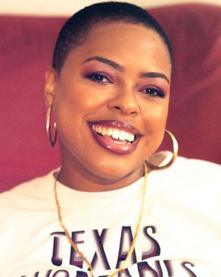 Photo of Jasmyne Marshall, LPC-Associate, MA, MMT, MT-BC