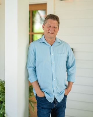 Photo of Dr. Glenn Hill, Marriage & Family Therapist, PhD, ABS, CST, MFT