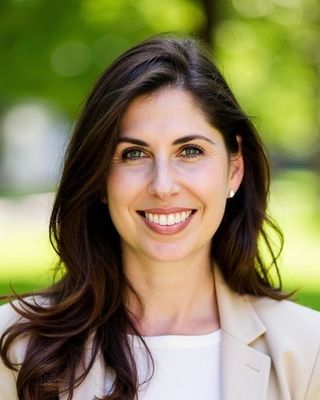 Photo of Leah Paskar, Psychologist, PhD