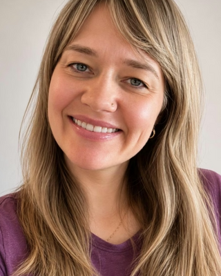 Photo of Chloé Quanrud, Clinical Social Work/Therapist, LCSW