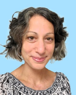 Photo of Adriana Glazer, Clinical Social Work/Therapist, LISW