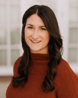 Photo of Nadia Keyes, Psychologist in Edmonton, AB