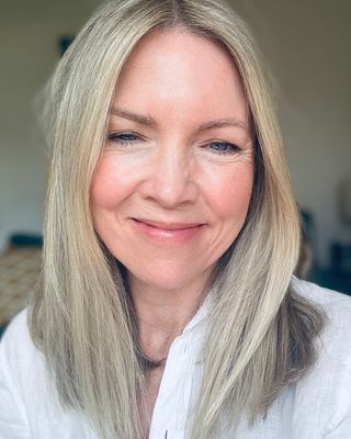 Photo of Claire Bradshaw, Counsellor, MBACP